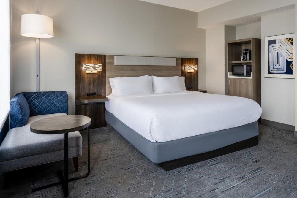 Holiday Inn Express Baltimore-Downtown Image 48